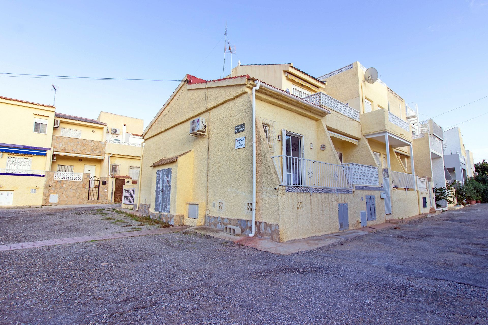 Casa Thamesis, Urb La Marina — Foto 11