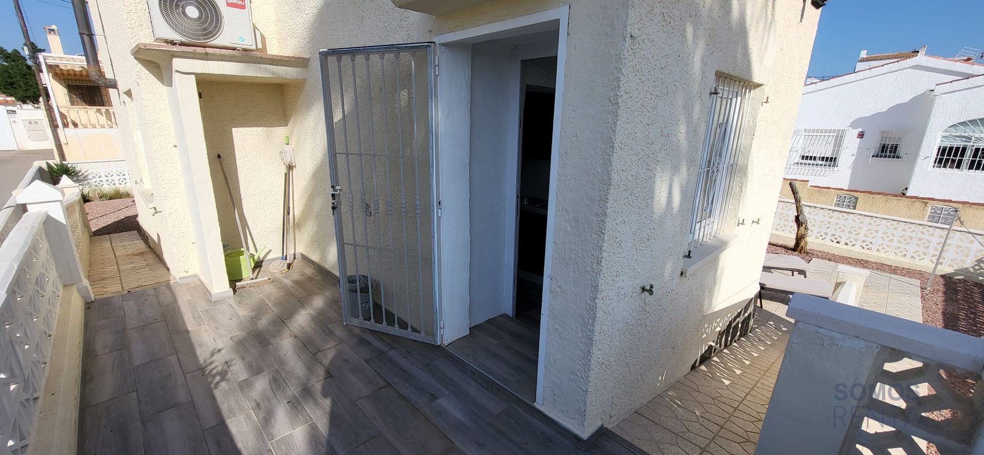 Villa Belgrado, Urb La Marina — photographie 27