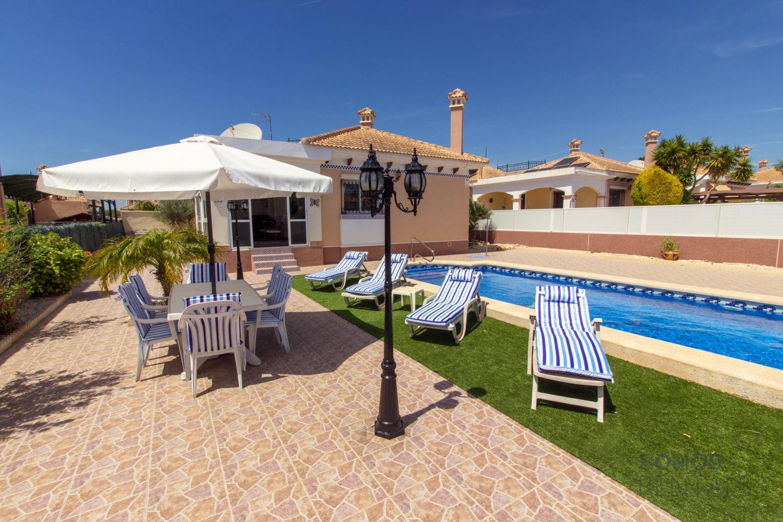 Villa Berna, Urb La Marina — foto 9