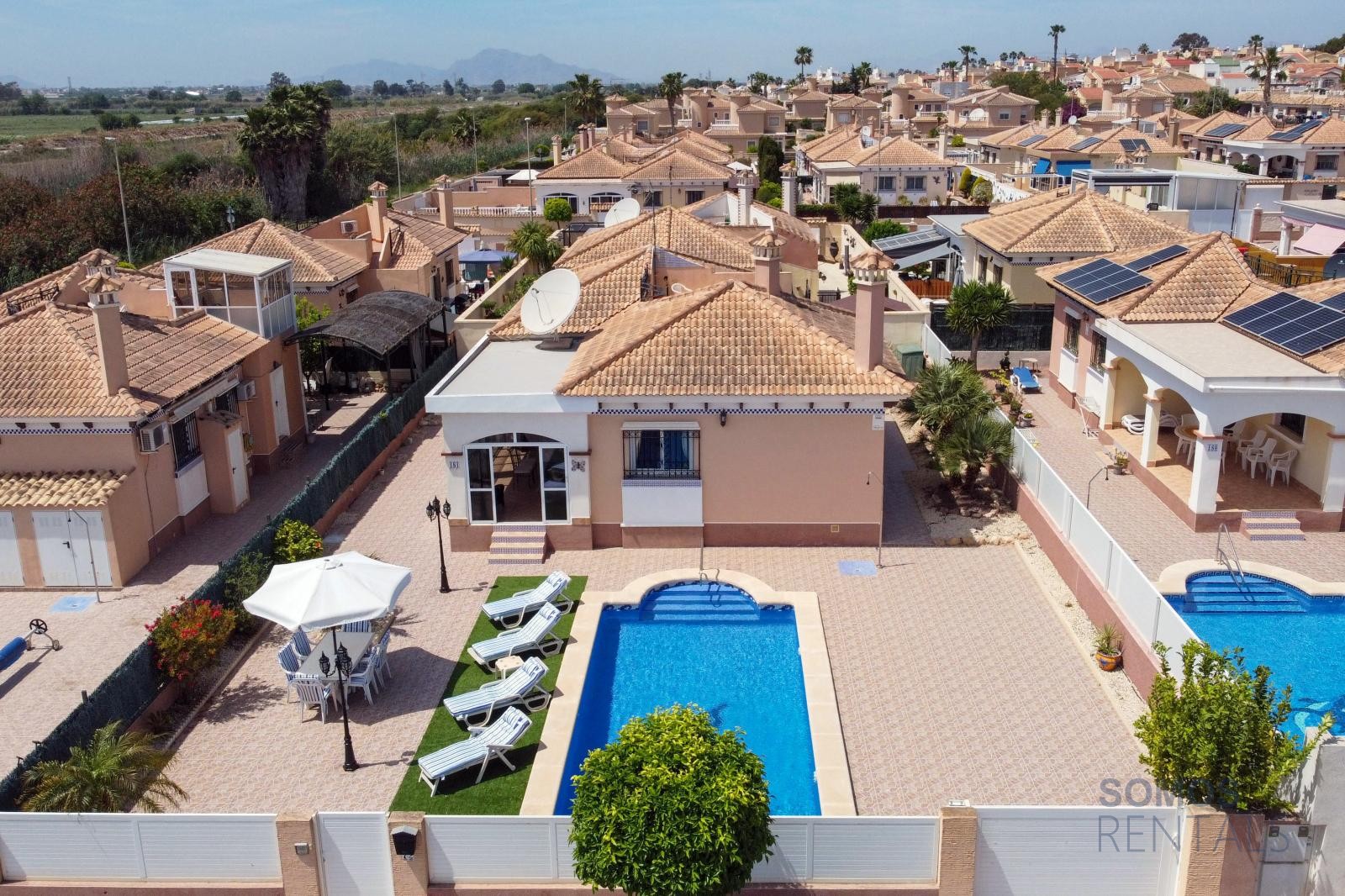 Villa Berna, Urb La Marina — foto 43