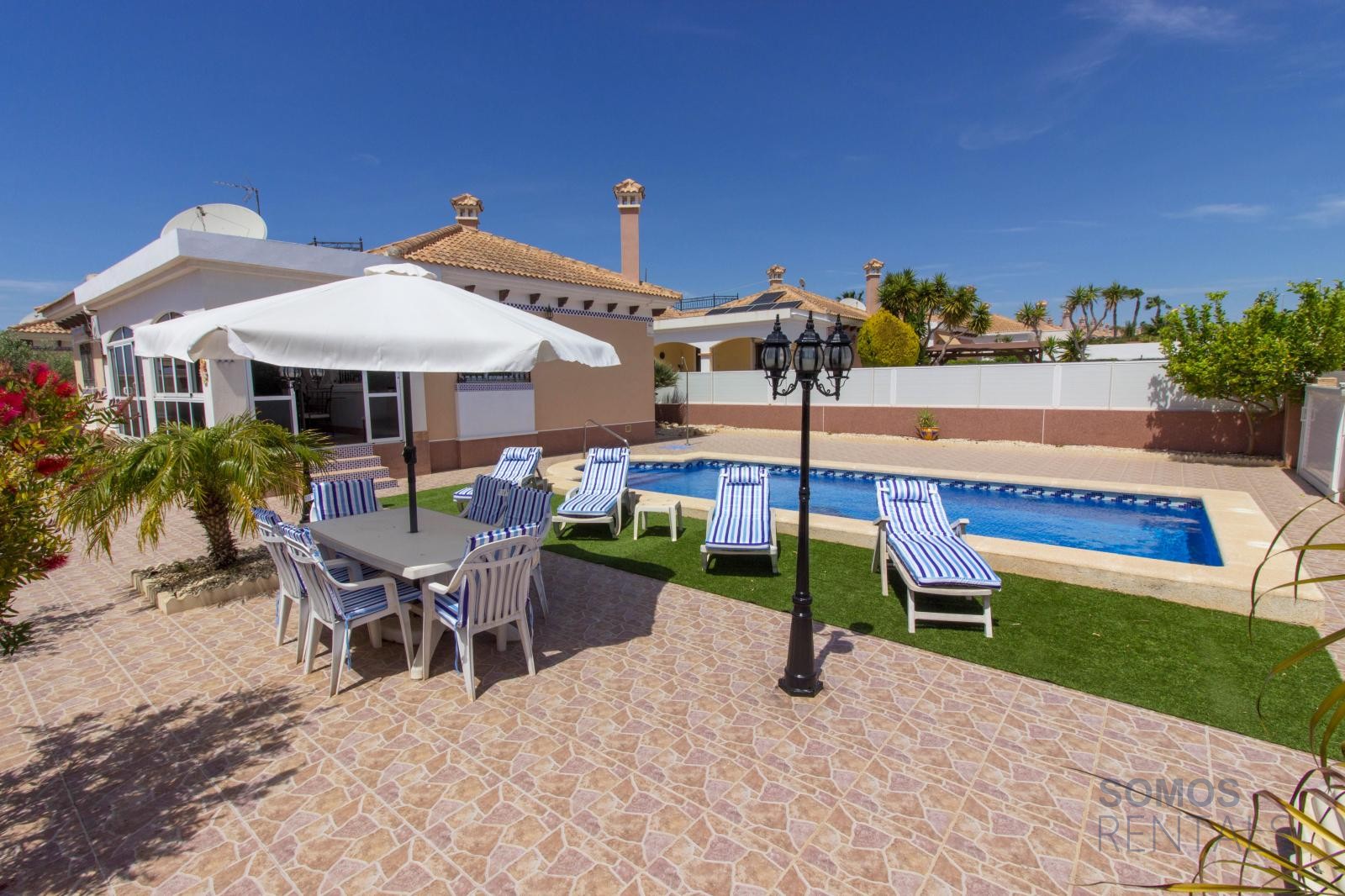 Villa Berna, Urb La Marina — foto 8